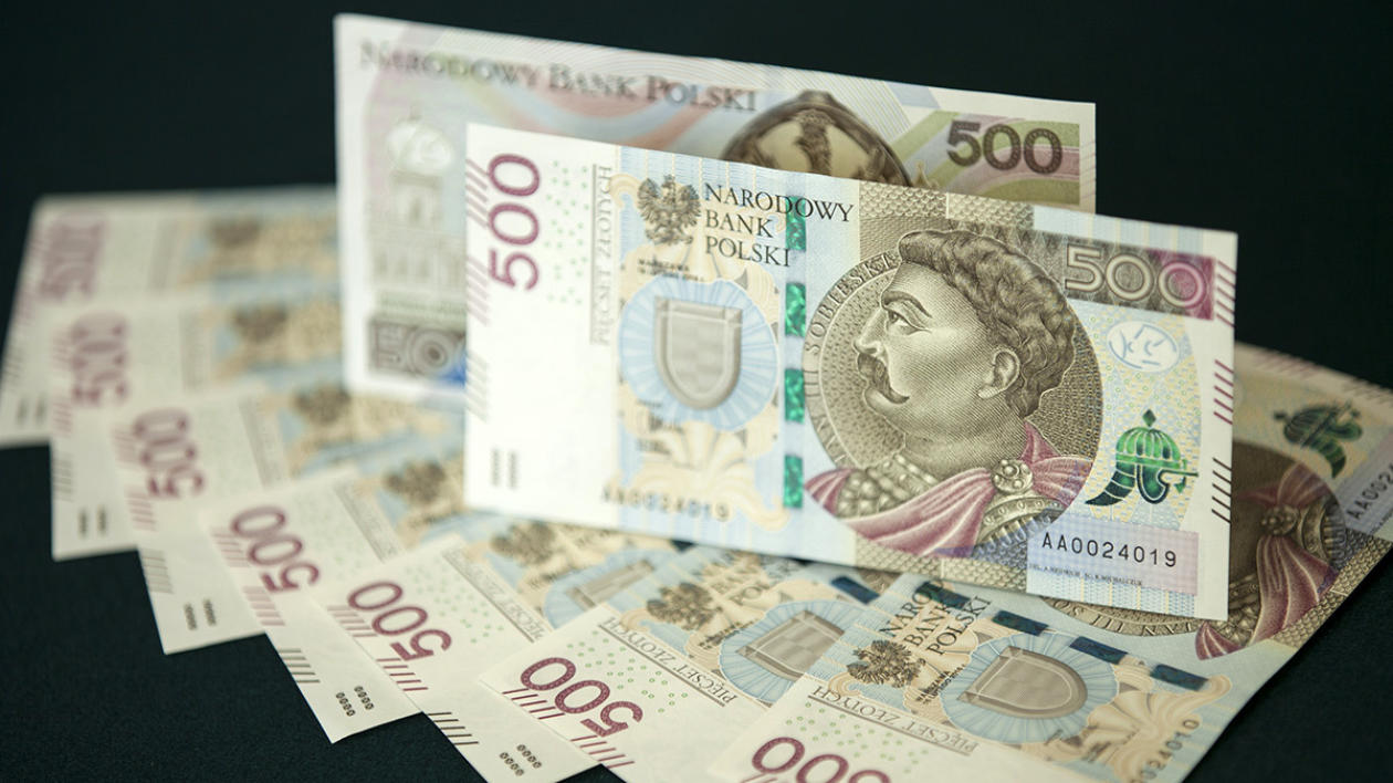 Kredyty dla rolników bankowe pozabankowe dla wszystkich - restrukturyzacje oddłużenia