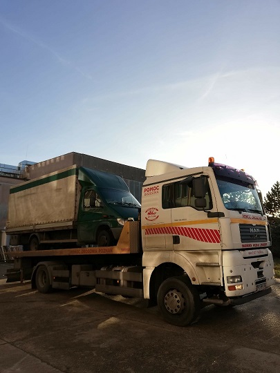 Transport Maszyn Samochodów Laweta Pomoc drogowa Komorniki